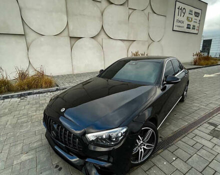 Черный Мерседес Е-Класс, объемом двигателя 2 л и пробегом 460 тыс. км за 24700 $, фото 1 на Automoto.ua