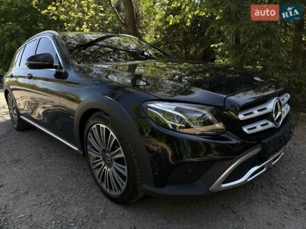 Мерседес Е-Класс 2018 в Киеве на Automoto.ua Черный Мерседес Е-Класс, объемом двигателя 2.2 л и пробегом 110 тыс. км за 33200 $, фото 1 на Automoto.ua