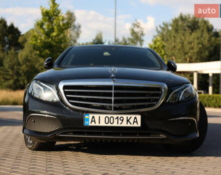 Чорний Мерседес Е-Клас, об'ємом двигуна 2.99 л та пробігом 68 тис. км за 44900 $, фото 1 на Automoto.ua