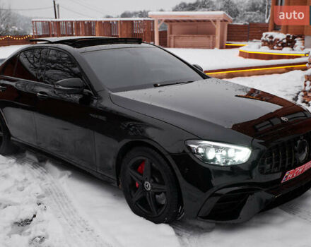 Черный Мерседес Е-Класс, объемом двигателя 2 л и пробегом 94 тыс. км за 45000 $, фото 1 на Automoto.ua