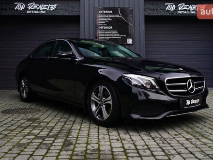 Чорний Мерседес Е-Клас, об'ємом двигуна 1.6 л та пробігом 54 тис. км за 37500 $, фото 1 на Automoto.ua