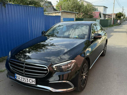 Черный Мерседес Е-Класс, объемом двигателя 1.99 л и пробегом 99 тыс. км за 45000 $, фото 1 на Automoto.ua