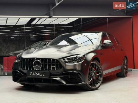 Черный Мерседес Е-Класс, объемом двигателя 4 л и пробегом 47 тыс. км за 113900 $, фото 1 на Automoto.ua