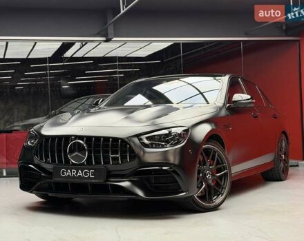 Черный Мерседес Е-Класс, объемом двигателя 4 л и пробегом 47 тыс. км за 113900 $, фото 1 на Automoto.ua