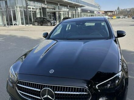 Мерседес Е-Клас 2021 у Львові на Automoto.ua Чорний Мерседес Е-Клас, об'ємом двигуна 1.95 л та пробігом 50 тис. км за 50600 $, фото 1 на Automoto.ua