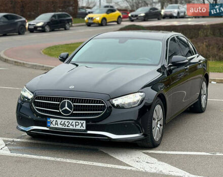 Черный Мерседес Е-Класс, объемом двигателя 1.95 л и пробегом 40 тыс. км за 43900 $, фото 1 на Automoto.ua
