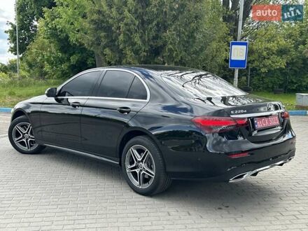 Мерседес Е-Клас 2021 у Львові на Automoto.ua Чорний Мерседес Е-Клас, об'ємом двигуна 2 л та пробігом 135 тис. км за 48800 $, фото 1 на Automoto.ua