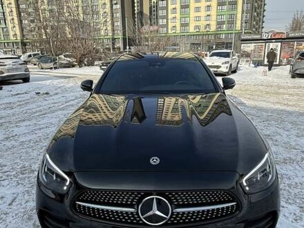 Чорний Мерседес Е-Клас, об'ємом двигуна 1.99 л та пробігом 46 тис. км за 73000 $, фото 1 на Automoto.ua