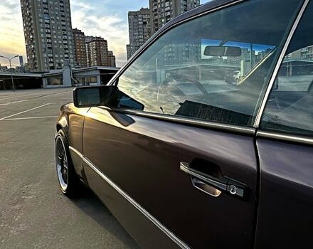 Фиолетовый Мерседес Е-Класс, объемом двигателя 2.8 л и пробегом 323 тыс. км за 8000 $, фото 6 на Automoto.ua