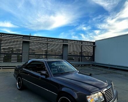 Фиолетовый Мерседес Е-Класс, объемом двигателя 2.8 л и пробегом 323 тыс. км за 8000 $, фото 1 на Automoto.ua