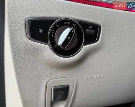 Фиолетовый Мерседес Е-Класс, объемом двигателя 3 л и пробегом 93 тыс. км за 34999 $, фото 26 на Automoto.ua