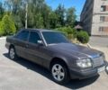 Фіолетовий Мерседес Е-Клас, об'ємом двигуна 2.5 л та пробігом 533 тис. км за 3300 $, фото 1 на Automoto.ua