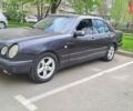 Фиолетовый Мерседес Е-Класс, объемом двигателя 2.79 л и пробегом 312 тыс. км за 1650 $, фото 1 на Automoto.ua