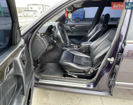 Фиолетовый Мерседес Е-Класс, объемом двигателя 2.8 л и пробегом 400 тыс. км за 2750 $, фото 11 на Automoto.ua