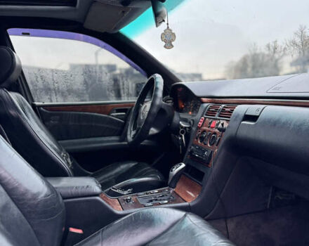 Фіолетовий Мерседес Е-Клас, об'ємом двигуна 2.16 л та пробігом 430 тис. км за 2650 $, фото 18 на Automoto.ua