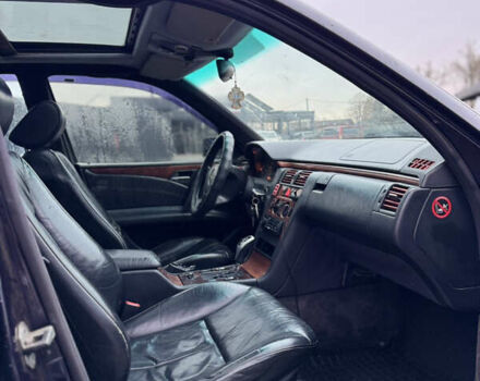 Фіолетовий Мерседес Е-Клас, об'ємом двигуна 2.16 л та пробігом 430 тис. км за 2650 $, фото 16 на Automoto.ua