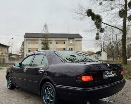 Фіолетовий Мерседес Е-Клас, об'ємом двигуна 2.16 л та пробігом 430 тис. км за 2650 $, фото 12 на Automoto.ua