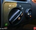 Фиолетовый Мерседес Е-Класс, объемом двигателя 2.8 л и пробегом 255 тыс. км за 3800 $, фото 3 на Automoto.ua