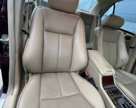 Фиолетовый Мерседес Е-Класс, объемом двигателя 4.97 л и пробегом 281 тыс. км за 7500 $, фото 30 на Automoto.ua