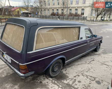 Фиолетовый Мерседес Е-Класс, объемом двигателя 2.5 л и пробегом 285 тыс. км за 3600 $, фото 8 на Automoto.ua