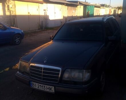 Фиолетовый Мерседес Е-Класс, объемом двигателя 2.8 л и пробегом 435 тыс. км за 3100 $, фото 5 на Automoto.ua