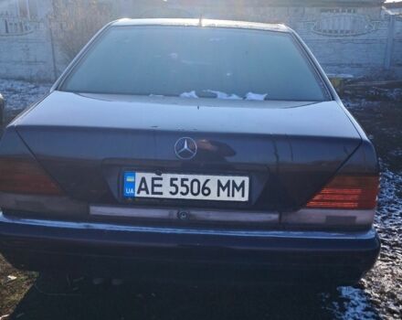 Фиолетовый Мерседес Е-Класс, объемом двигателя 3 л и пробегом 400 тыс. км за 3500 $, фото 1 на Automoto.ua