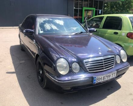 Фіолетовий Мерседес Е-Клас, об'ємом двигуна 2.6 л та пробігом 400 тис. км за 3600 $, фото 1 на Automoto.ua