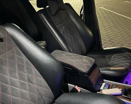 Коричневый Мерседес Е-Класс, объемом двигателя 2 л и пробегом 500 тыс. км за 2500 $, фото 9 на Automoto.ua