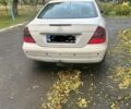 Мерседес Е-Клас 2005 у Ужгороді на Automoto.ua Коричневий Мерседес Е-Клас, об'ємом двигуна 2.2 л та пробігом 430 тис. км за 2900 $, фото 4 на Automoto.ua