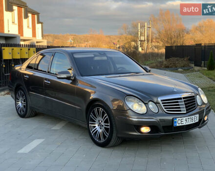 Коричневый Мерседес Е-Класс, объемом двигателя 3 л и пробегом 330 тыс. км за 9100 $, фото 24 на Automoto.ua