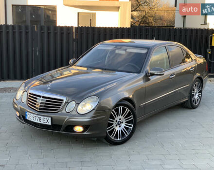 Коричневый Мерседес Е-Класс, объемом двигателя 3 л и пробегом 330 тыс. км за 9100 $, фото 4 на Automoto.ua