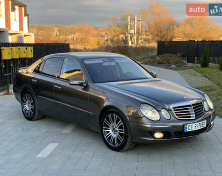 Коричневый Мерседес Е-Класс, объемом двигателя 3 л и пробегом 330 тыс. км за 9100 $, фото 25 на Automoto.ua