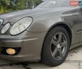 Коричневый Мерседес Е-Класс, объемом двигателя 2.99 л и пробегом 335 тыс. км за 6700 $, фото 9 на Automoto.ua