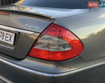 Коричневый Мерседес Е-Класс, объемом двигателя 3 л и пробегом 330 тыс. км за 9100 $, фото 43 на Automoto.ua