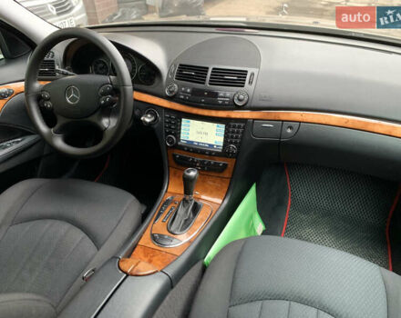 Коричневый Мерседес Е-Класс, объемом двигателя 3 л и пробегом 330 тыс. км за 9100 $, фото 59 на Automoto.ua