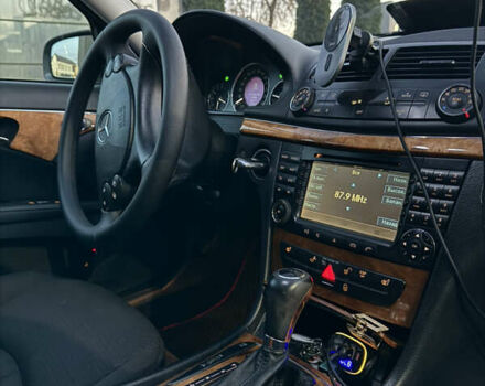 Мерседес Е-Клас 2007 у Івано-Франківську на Automoto.ua Коричневий Мерседес Е-Клас, об'ємом двигуна 3 л та пробігом 329 тис. км за 8900 $, фото 8 на Automoto.ua