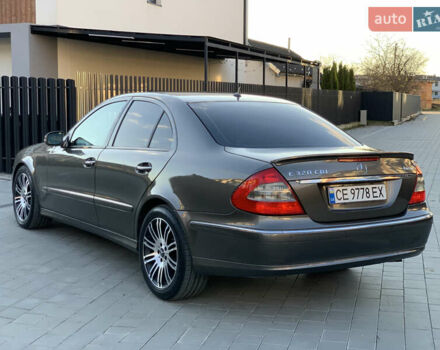 Коричневый Мерседес Е-Класс, объемом двигателя 3 л и пробегом 330 тыс. км за 9100 $, фото 32 на Automoto.ua