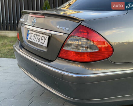 Коричневый Мерседес Е-Класс, объемом двигателя 3 л и пробегом 330 тыс. км за 9100 $, фото 46 на Automoto.ua