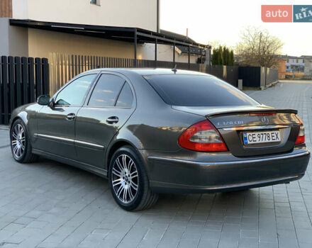 Коричневый Мерседес Е-Класс, объемом двигателя 3 л и пробегом 330 тыс. км за 9100 $, фото 33 на Automoto.ua