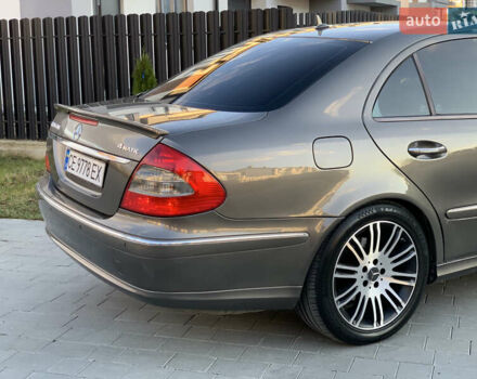 Коричневый Мерседес Е-Класс, объемом двигателя 3 л и пробегом 330 тыс. км за 9100 $, фото 47 на Automoto.ua