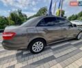 Коричневый Мерседес Е-Класс, объемом двигателя 2.2 л и пробегом 220 тыс. км за 11900 $, фото 13 на Automoto.ua