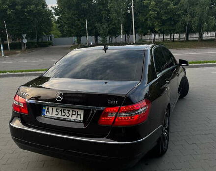 Коричневый Мерседес Е-Класс, объемом двигателя 2.2 л и пробегом 240 тыс. км за 12200 $, фото 2 на Automoto.ua