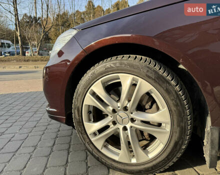 Мерседес Е-Класс 2010 в Львове на Automoto.ua Коричневый Мерседес Е-Класс, объемом двигателя 3.5 л и пробегом 130 тыс. км за 17500 $, фото 6 на Automoto.ua