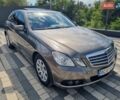 Коричневый Мерседес Е-Класс, объемом двигателя 2.2 л и пробегом 220 тыс. км за 11900 $, фото 1 на Automoto.ua