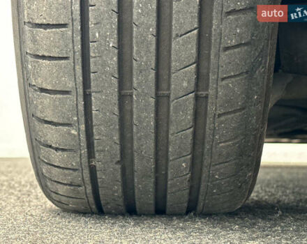 Коричневый Мерседес Е-Класс, объемом двигателя 2.2 л и пробегом 300 тыс. км за 11250 $, фото 10 на Automoto.ua