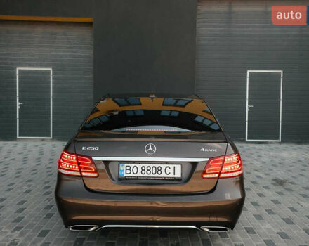 Мерседес Е-Клас 2013 у Тернополі на Automoto.ua Коричневий Мерседес Е-Клас, об'ємом двигуна 2.14 л та пробігом 222 тис. км за 20700 $, фото 4 на Automoto.ua