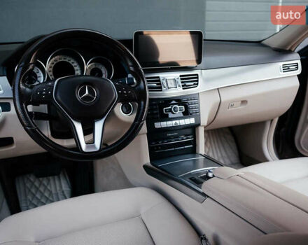 Мерседес Е-Клас 2013 у Тернополі на Automoto.ua Коричневий Мерседес Е-Клас, об'ємом двигуна 2.14 л та пробігом 222 тис. км за 20700 $, фото 51 на Automoto.ua