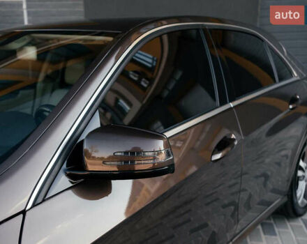 Мерседес Е-Клас 2013 у Тернополі на Automoto.ua Коричневий Мерседес Е-Клас, об'ємом двигуна 2.14 л та пробігом 222 тис. км за 20700 $, фото 10 на Automoto.ua