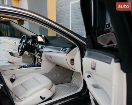 Мерседес Е-Клас 2013 у Тернополі на Automoto.ua Коричневий Мерседес Е-Клас, об'ємом двигуна 2.14 л та пробігом 222 тис. км за 20700 $, фото 32 на Automoto.ua