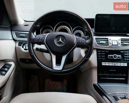 Мерседес Е-Клас 2013 у Тернополі на Automoto.ua Коричневий Мерседес Е-Клас, об'ємом двигуна 2.14 л та пробігом 222 тис. км за 20700 $, фото 22 на Automoto.ua